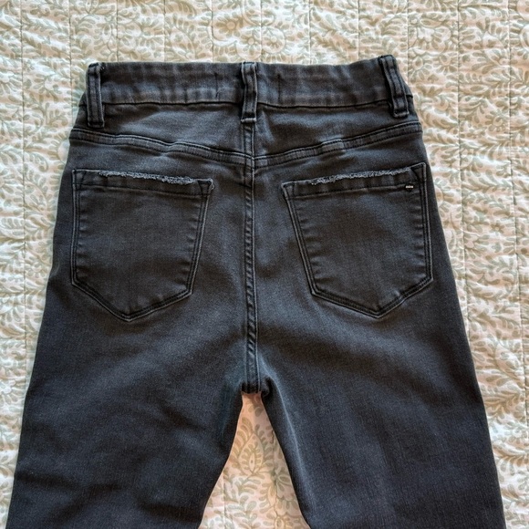 Mica Classic Black Skinny Jeans – Women’s Size 25 (Stretch) - Picture 5 of 7